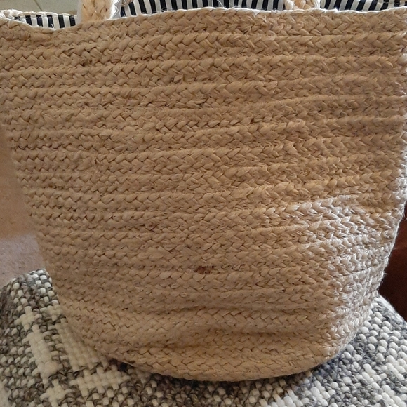 J.Jill woven tote bag - Picture 6 of 8